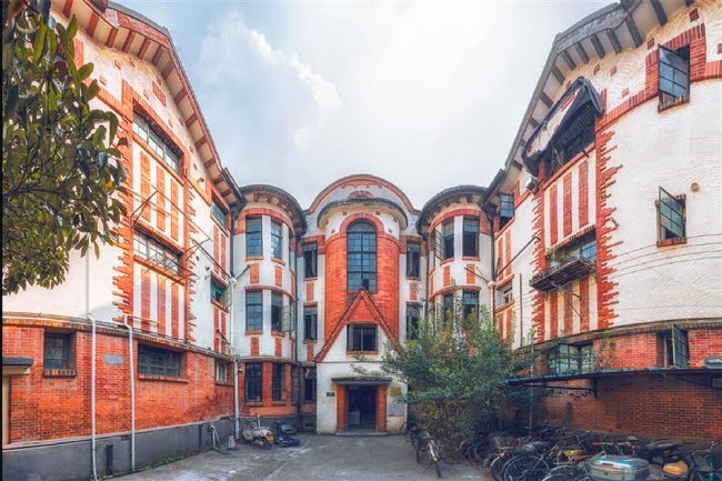 克萊門公寓,異國情調(diào)的法式風格